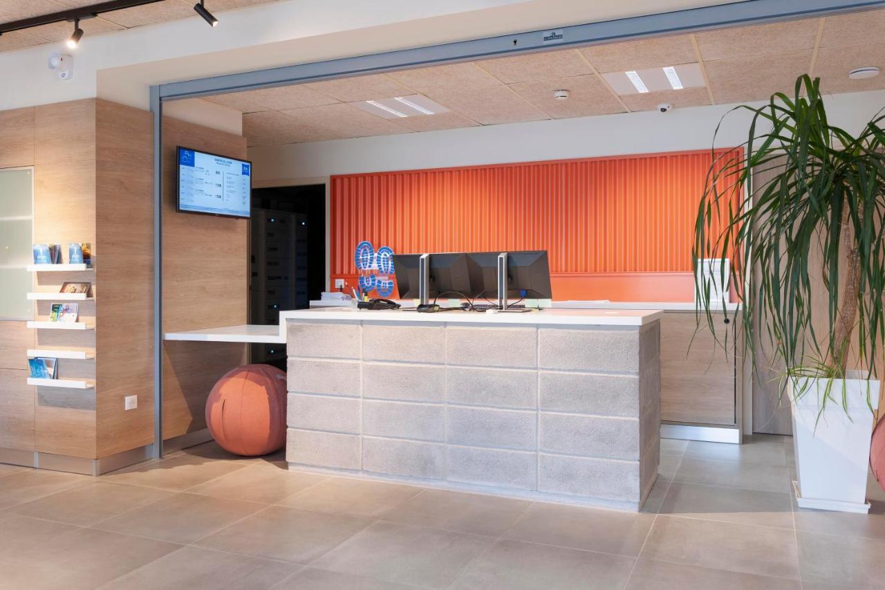 Ibis Budget Mont De Marsan Esterno foto